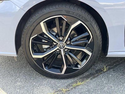 2024 Nissan Altima 2.5 SR Sedan