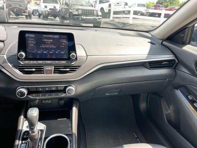 2024 Nissan Altima 2.5 SR Sedan