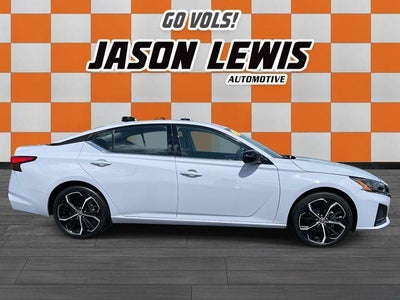 2024 Nissan Altima 2.5 SR Sedan