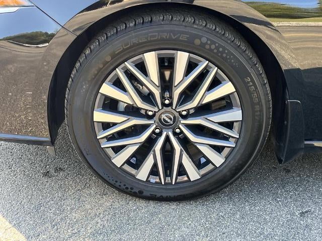 2024 Nissan Altima 2.5 SV Sedan