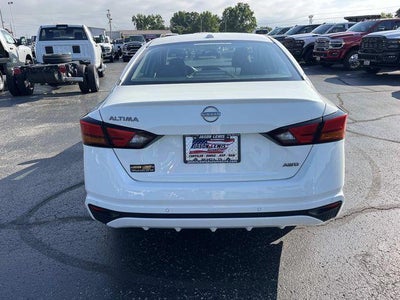 2025 Nissan Altima SV AWD
