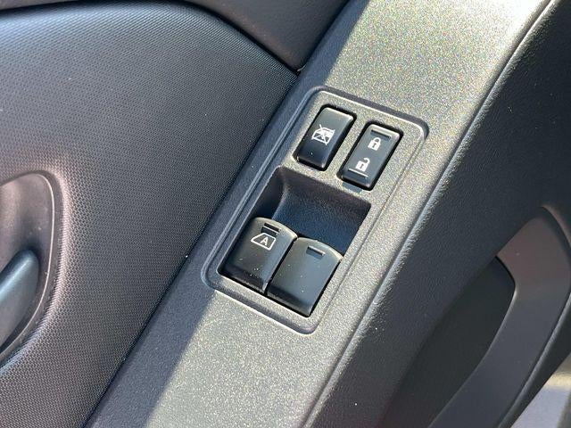 2022 Nissan Frontier King Cab 4x2 S Auto