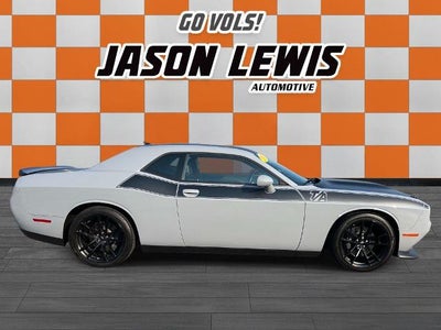 2022 Dodge Challenger R/T RWD