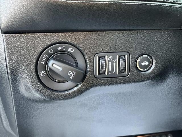 2022 Dodge Challenger R/T RWD