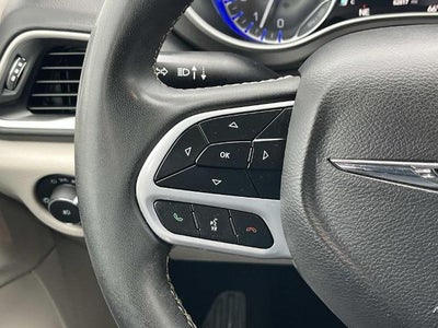 2023 Chrysler Pacifica Touring L FWD