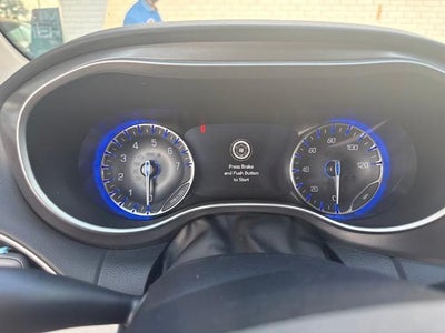 2022 Chrysler Pacifica Touring L FWD