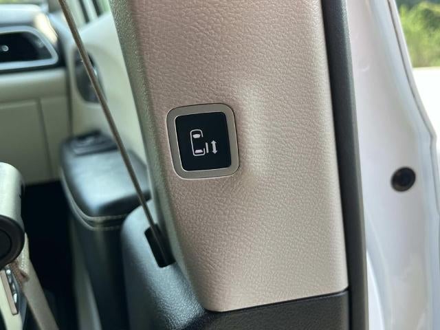 2022 Chrysler Pacifica Touring L FWD