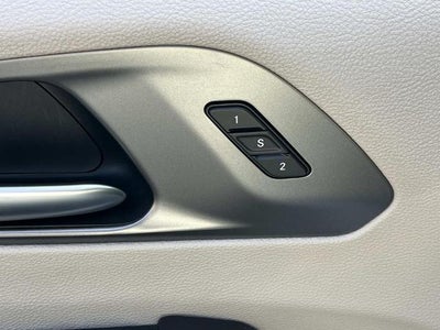2022 Chrysler Pacifica Touring L FWD