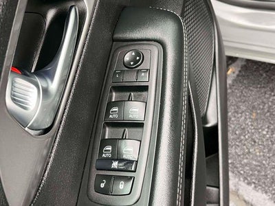 2025 Chrysler Pacifica Select FWD