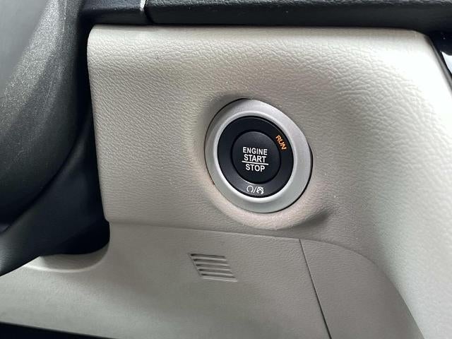 2023 Chrysler Voyager LX FWD