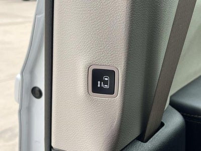 2023 Chrysler Voyager LX FWD