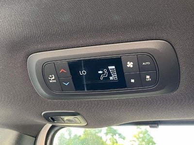 2026 Chrysler Pacifica Limited FWD