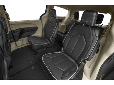 2026 Chrysler Pacifica Limited FWD