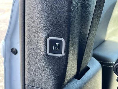 2025 Chrysler Pacifica Limited FWD