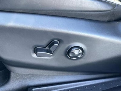 2025 Chrysler Pacifica Limited FWD