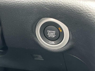 2025 Chrysler Pacifica Limited FWD
