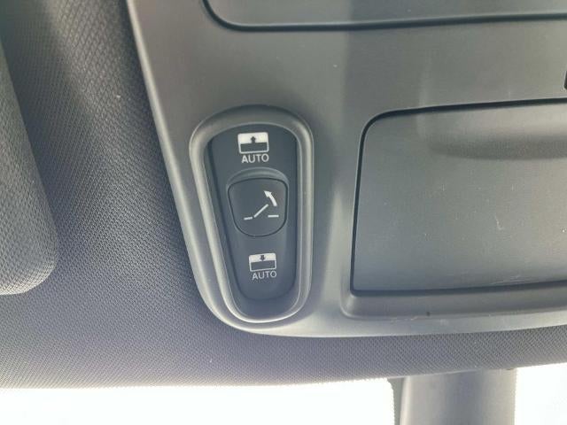 2025 Chrysler Pacifica Limited FWD