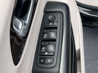 2024 Chrysler Pacifica Limited FWD