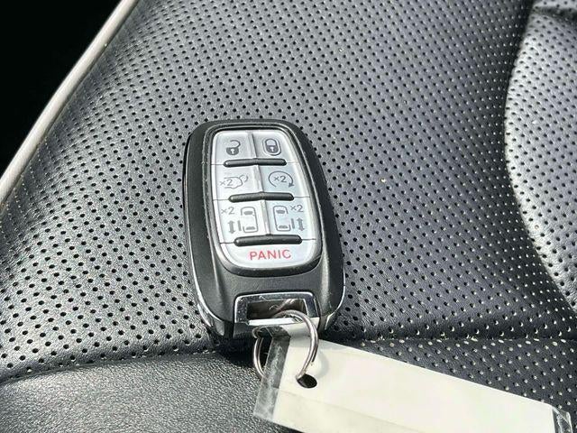 2024 Chrysler Pacifica Limited FWD