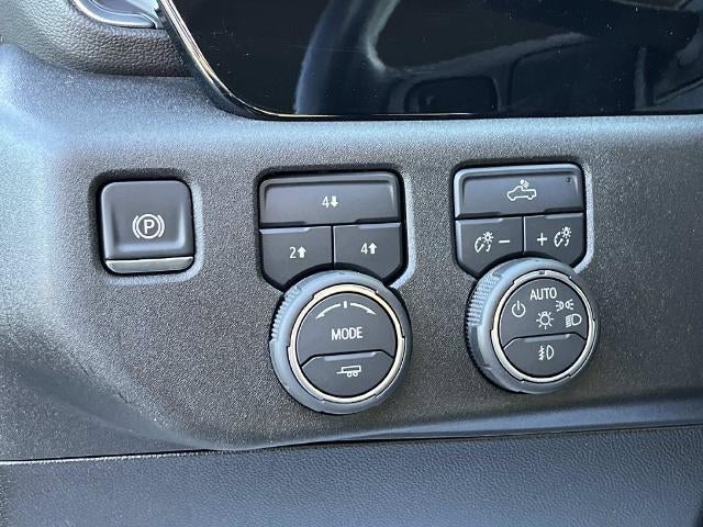 2025 Chevrolet Silverado 2500 HD Crew Cab Standard Box 4-Wheel Drive LT