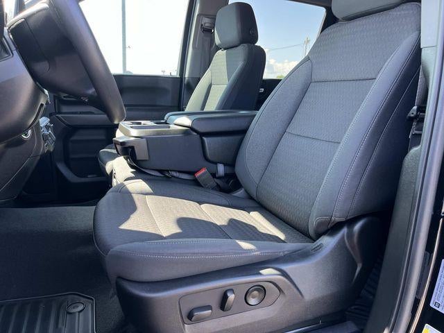 2024 Chevrolet Silverado 2500 HD Crew Cab Standard Box 4-Wheel Drive Custom