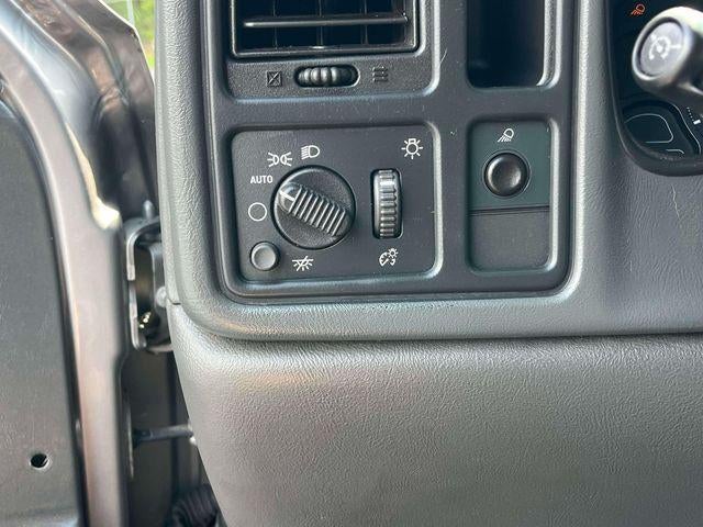 2006 GMC Sierra 1500 2WD Crew Cab Short Box SL