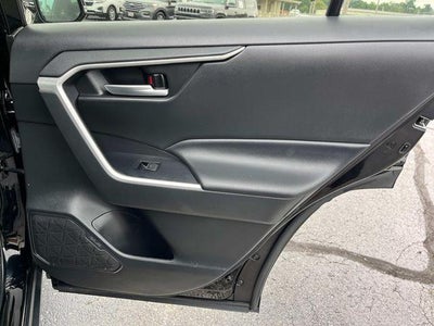2023 Toyota RAV4 XLE FWD (GS)