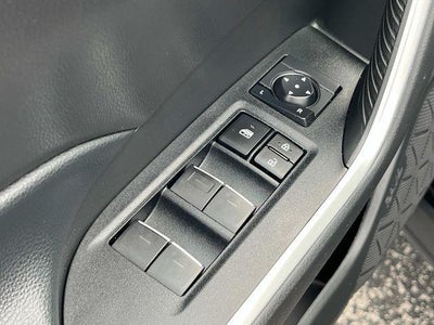 2023 Toyota RAV4 XLE FWD (GS)