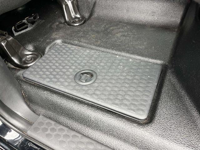 2012 RAM 3500 4WD Crew Cab 8 Ft Box ST