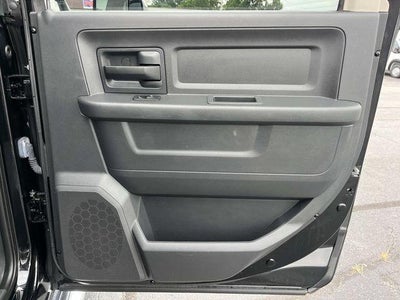 2012 RAM 3500 4WD Crew Cab 8 Ft Box ST