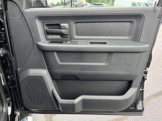 2012 RAM 3500 4WD Crew Cab 8 Ft Box ST