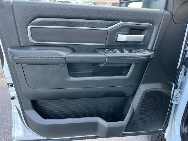 2024 RAM 3500 Big Horn 4x4 Crew Cab 8' Box