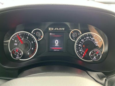2025 RAM 3500 Tradesman 4x4 Crew Cab 8' Box