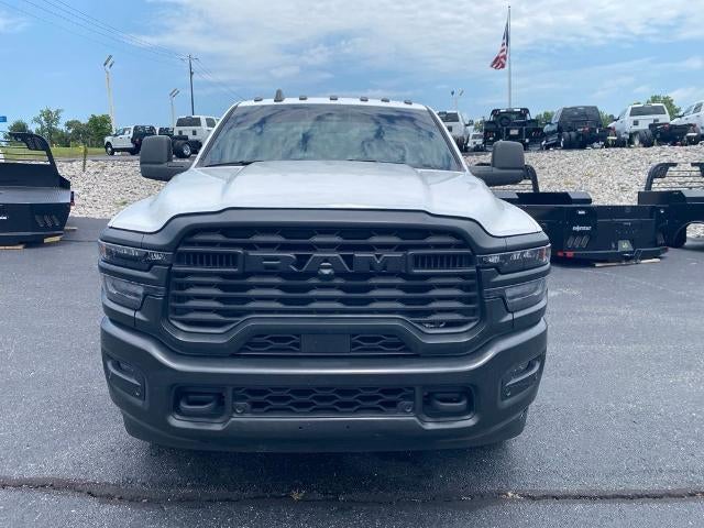 2025 RAM 3500 Tradesman 4x4 Crew Cab 8' Box