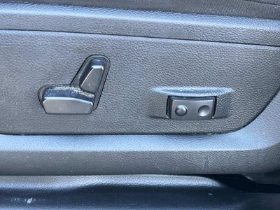 2024 RAM 3500 Big Horn 4x4 Crew Cab 8' Box