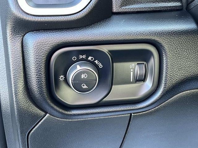 2024 RAM 3500 Big Horn 4x4 Crew Cab 8' Box