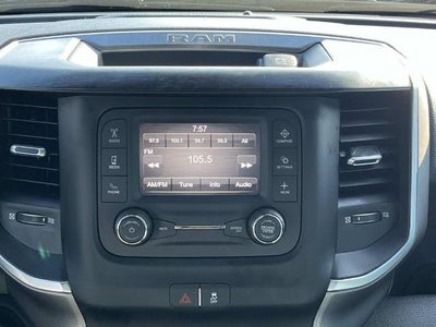2024 RAM 3500 Big Horn 4x4 Crew Cab 8' Box