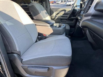 2024 RAM 3500 Big Horn 4x4 Crew Cab 8' Box