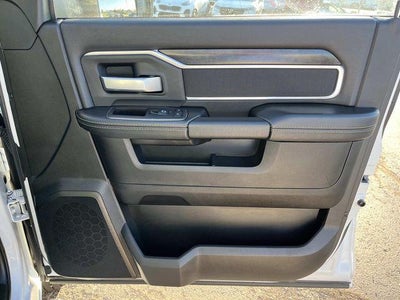 2024 RAM 3500 Big Horn 4x4 Crew Cab 8' Box