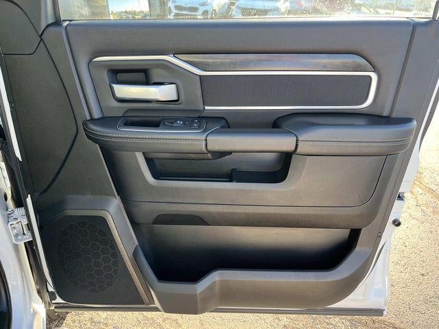 2024 RAM 3500 Big Horn 4x4 Crew Cab 8' Box