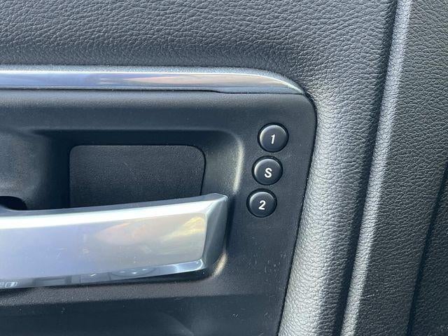 2020 RAM 3500 Laramie 4x4 Crew Cab 8' Box