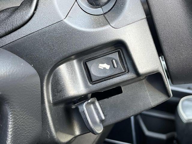 2020 RAM 3500 Laramie 4x4 Crew Cab 8' Box