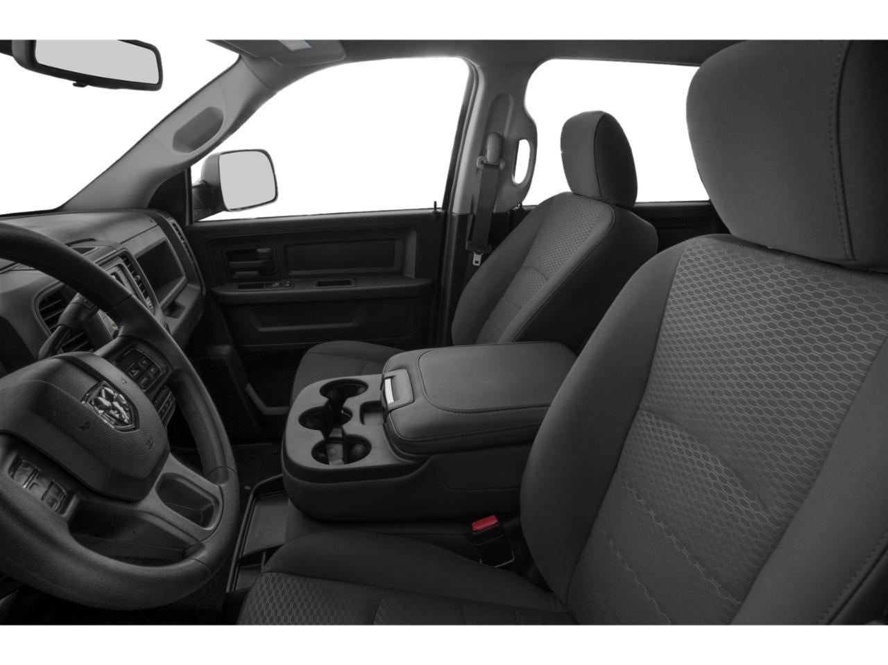 2015 RAM 2500 4WD Crew Cab 8 Ft Box Tradesman