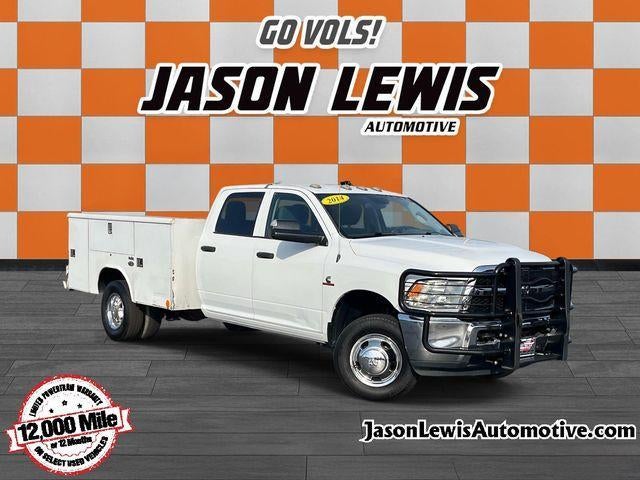 2014 RAM 3500 2WD Crew Cab 172" WB 60" CA Tradesman