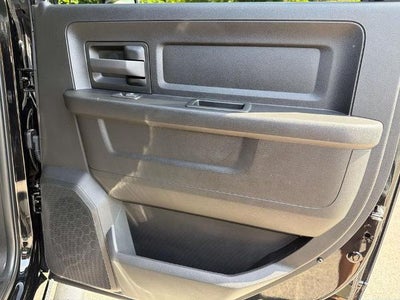 2024 RAM 3500 Chassis Cab Tradesman 4WD Crew Cab 60" CA 172.4" WB