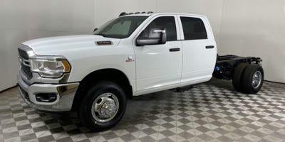 2024 RAM 3500 Chassis Cab Tradesman 4WD Crew Cab 60" CA 172.4" WB