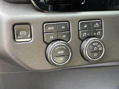 2023 Chevrolet Silverado 1500 Crew Cab Short Box 4-Wheel Drive ZR2