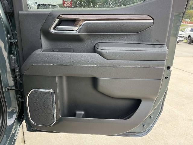 2025 Chevrolet Silverado 1500 Crew Cab Short Box 4-Wheel Drive LT 1LT