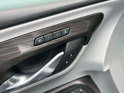 2023 GMC Terrain FWD 4dr SLT