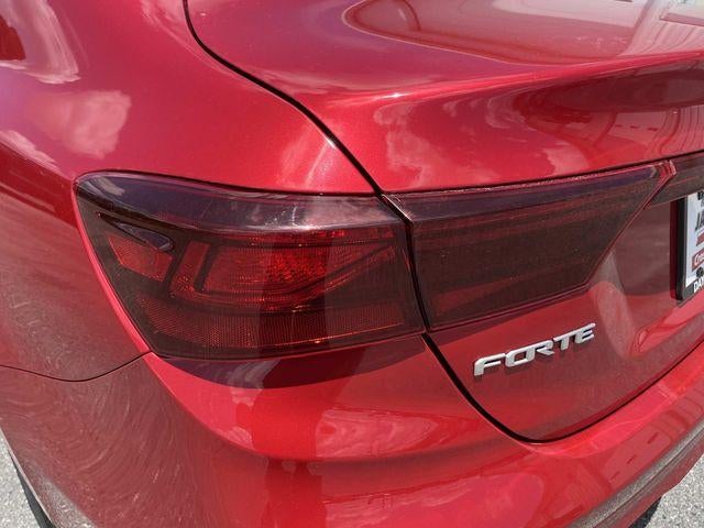 2024 Kia Forte LXS IVT